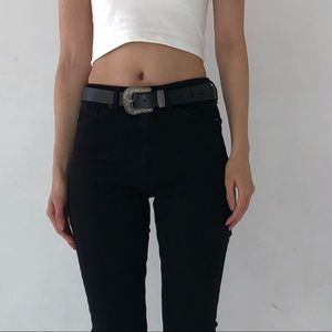 Vintage tarnished silver buckle metal black faux leather belt